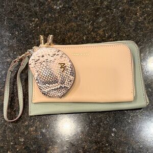 Anne Klein 3 piece pouch set.